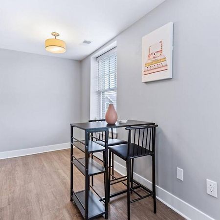 Your Cozy One Bedroom Midtown Detroit Exterior foto